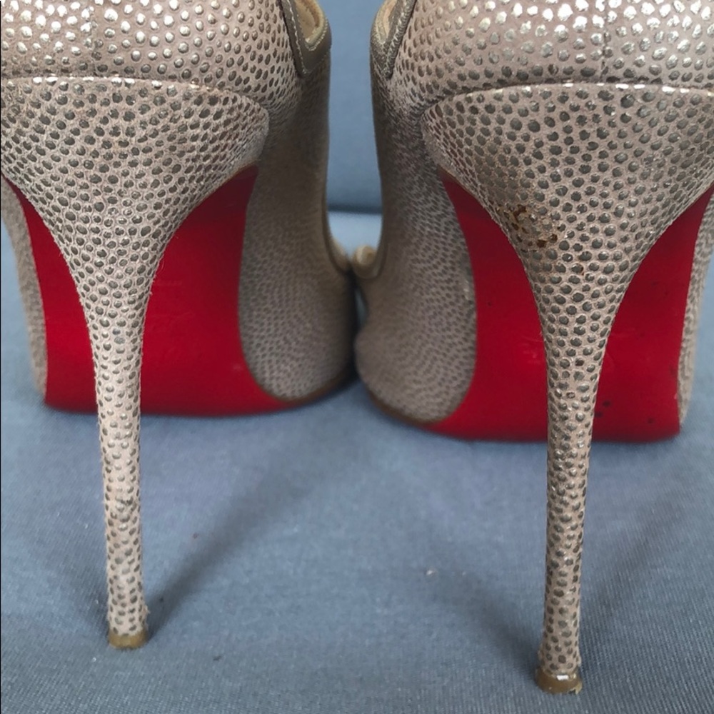 (sold) C H R I S T I A N  L O U B O U T I N - Picture 7 of 8